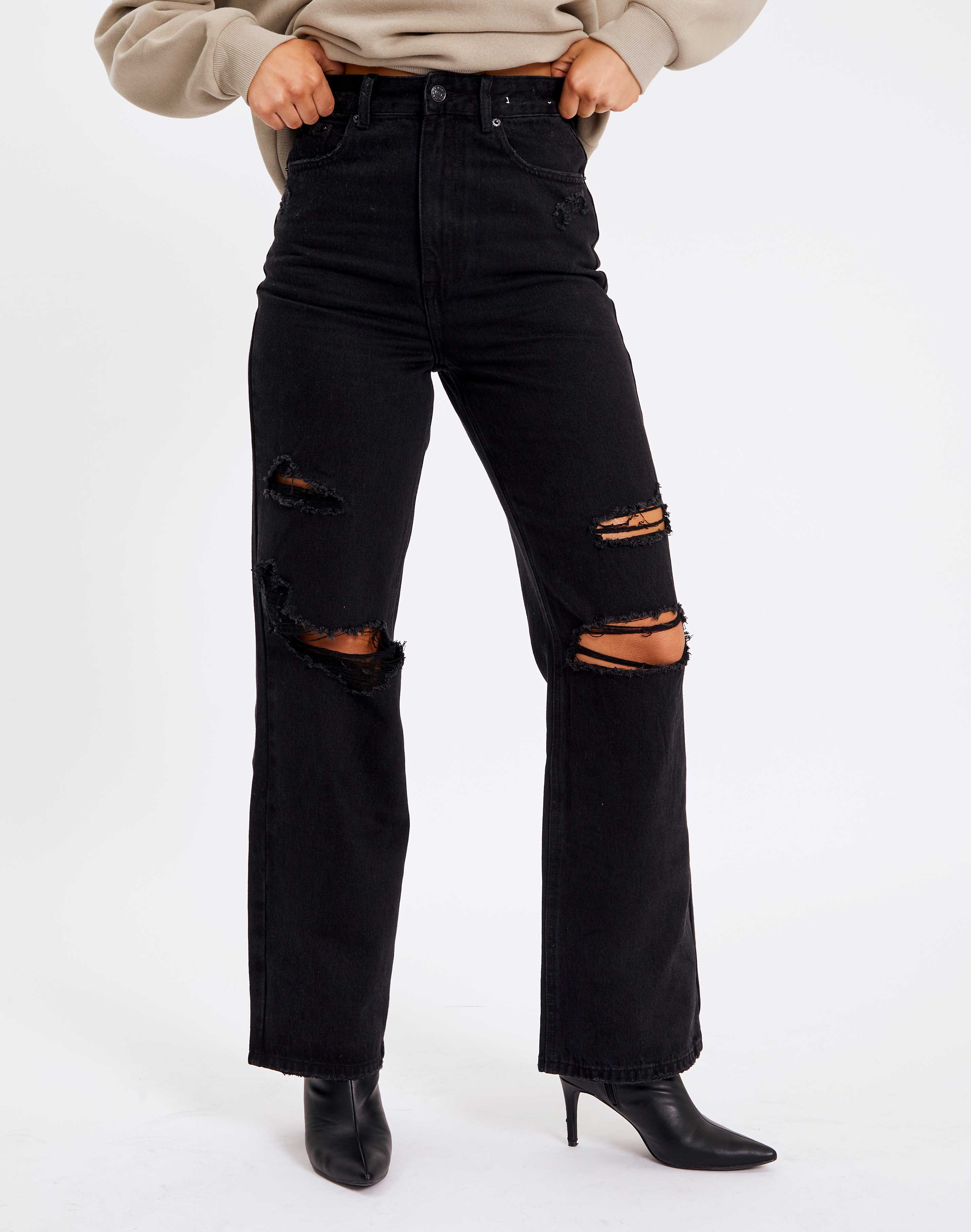 Recycled Relaxed Ripped Straight Leg 