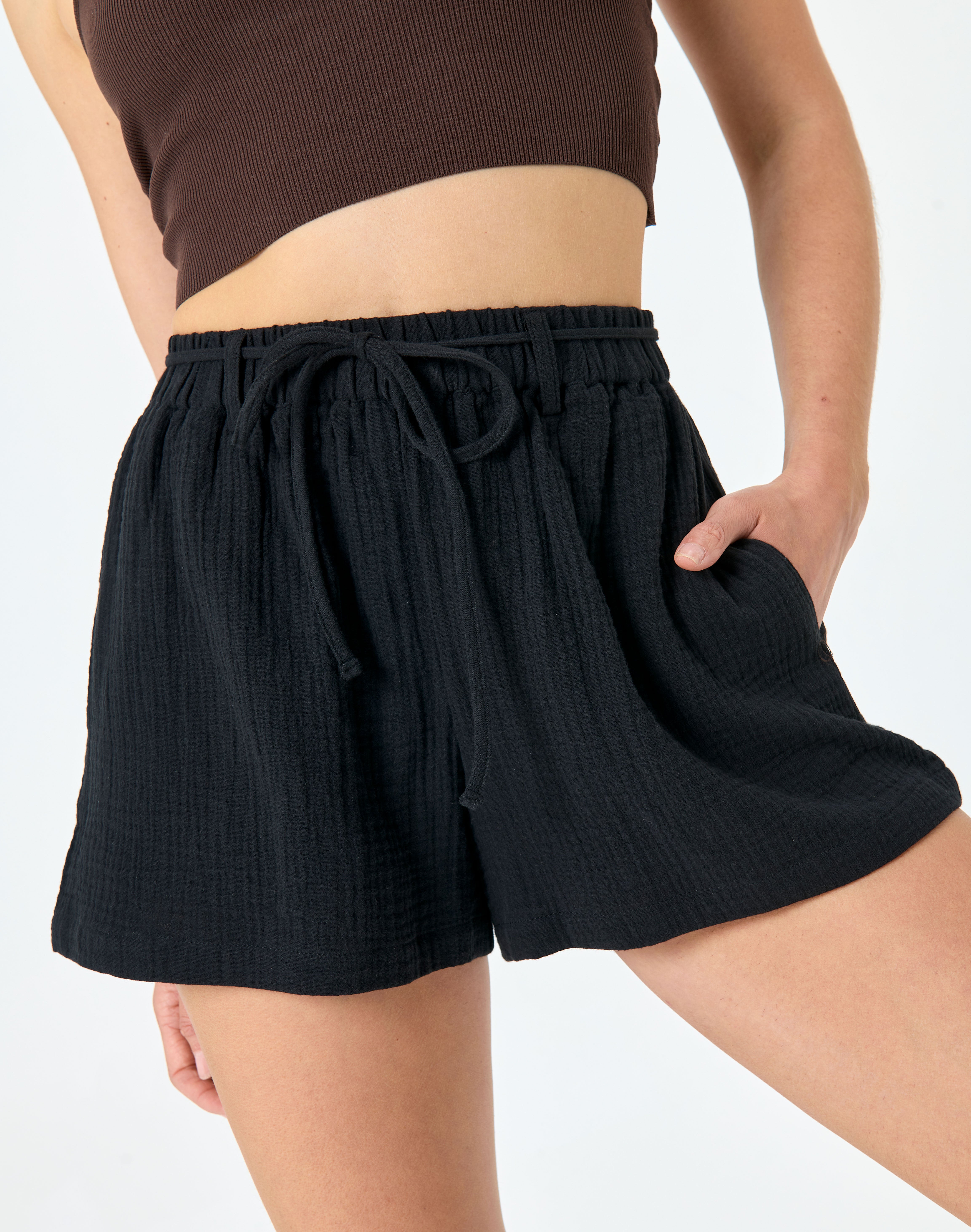 Tailored Shorts in Black | Glassons