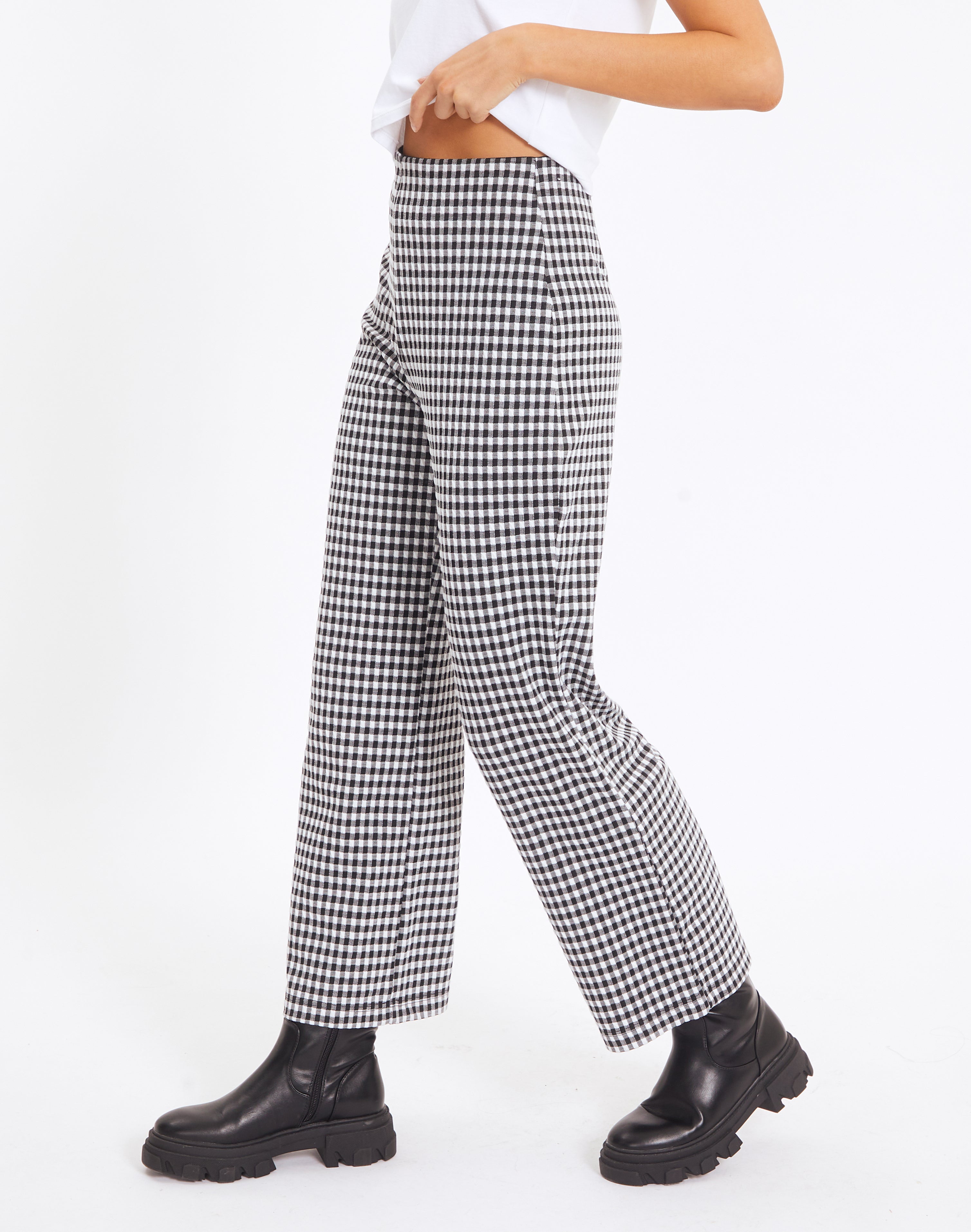 Gingham Wide Leg Ponte Pant in Print 