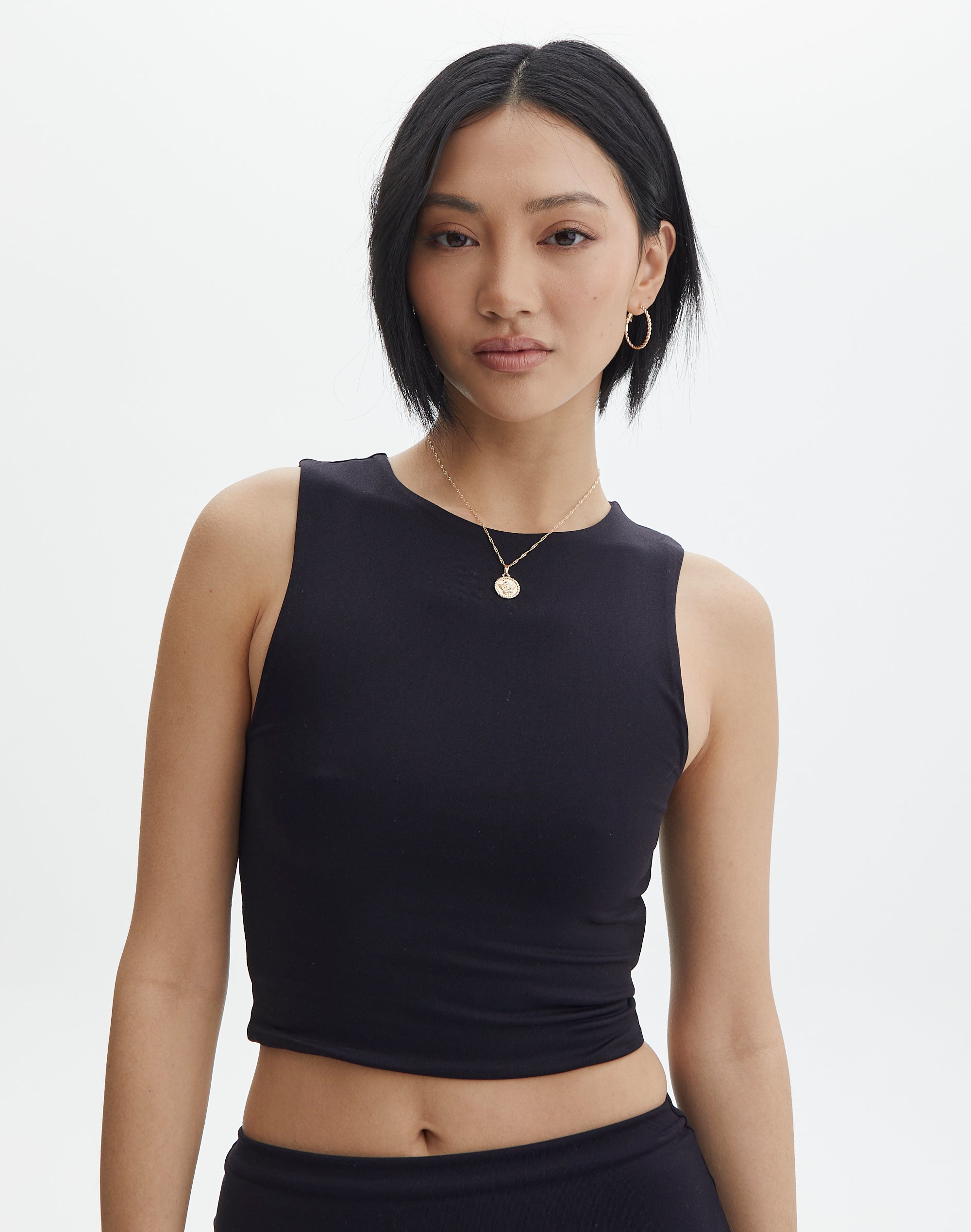 https://www.glassons.com/content/products/penelope-super-soft-tank-black-front-tv106845pch.jpg