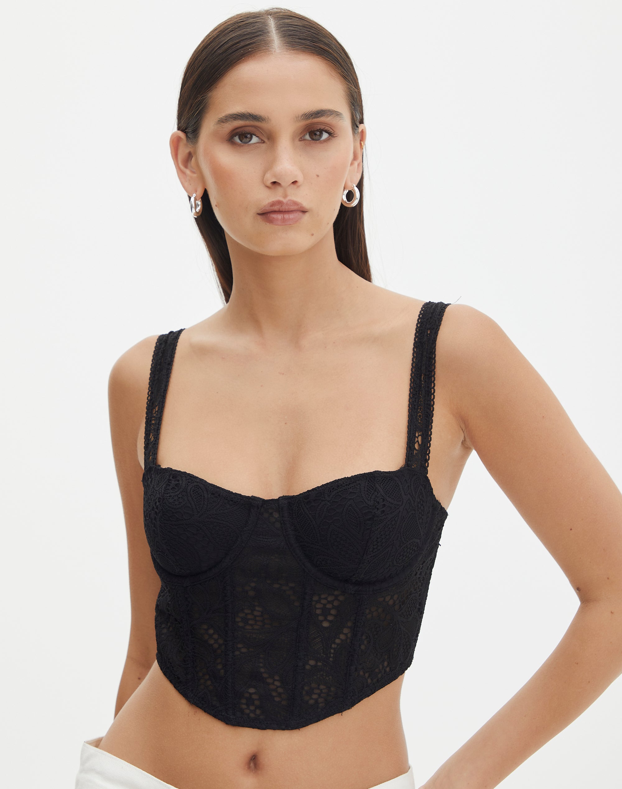 https://www.glassons.com/content/products/piper-picot-bralette-black-front-ut96900lac.jpg