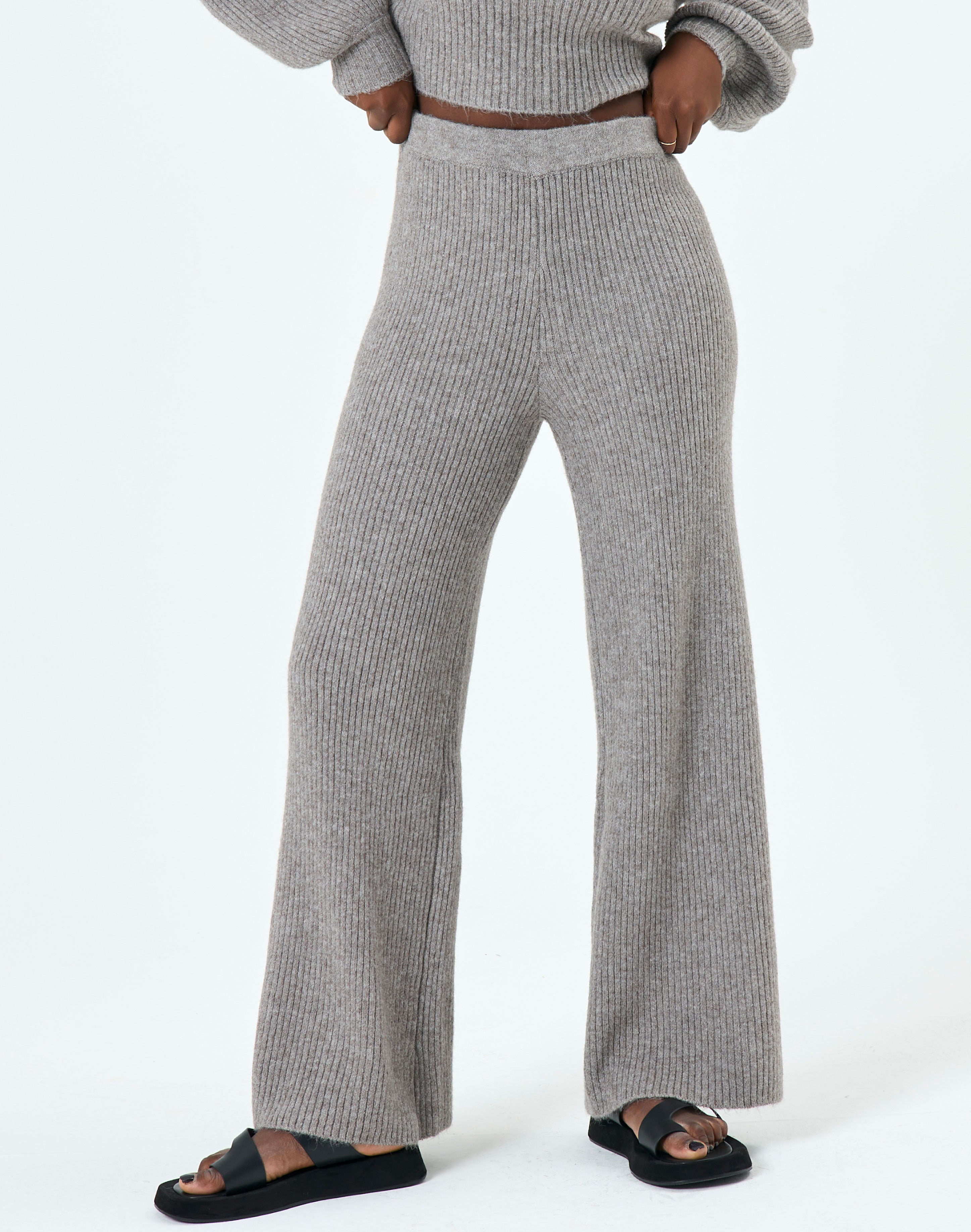 Women's Knit Pants | Knit Pants | Glassons