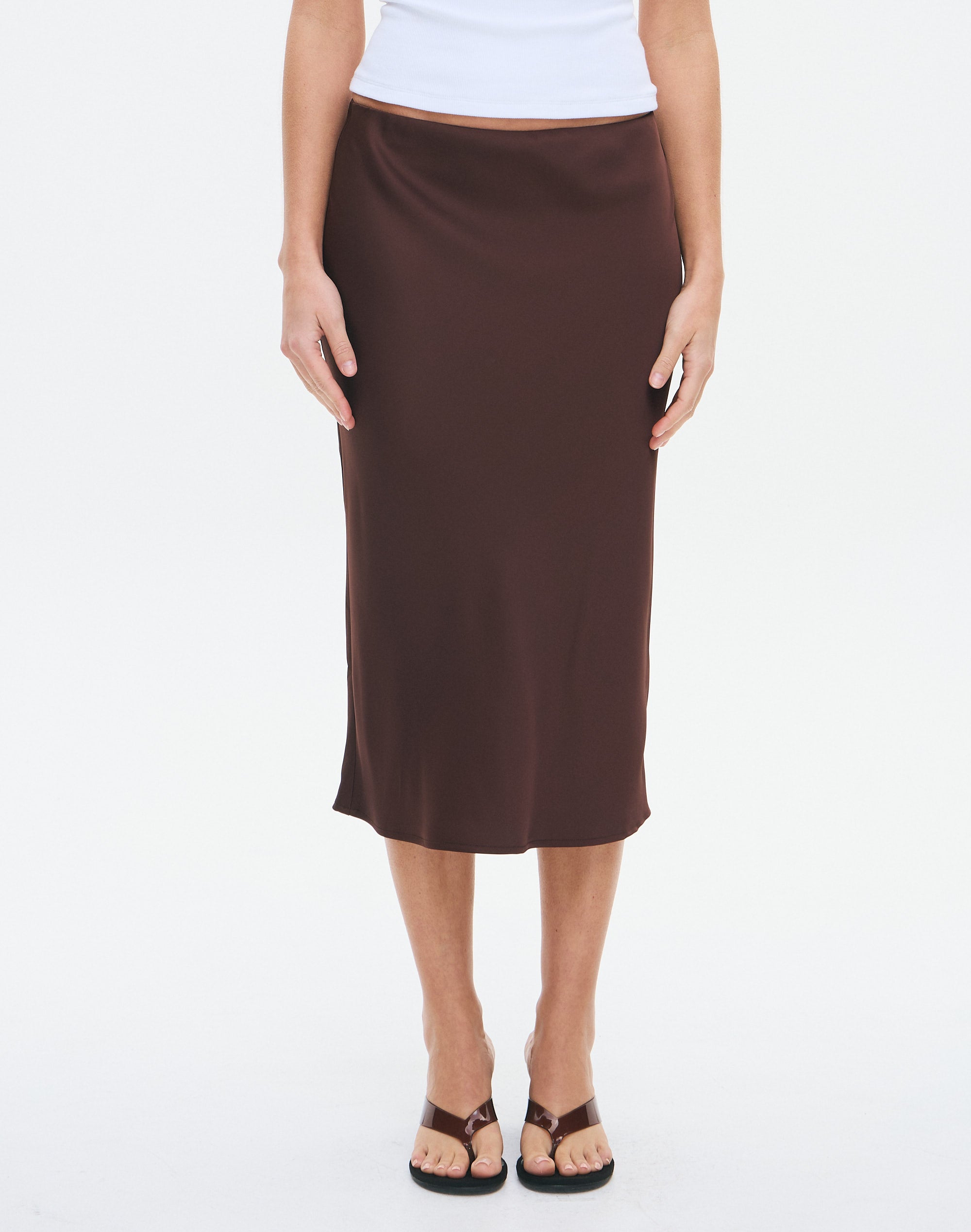 Satin Midi Skirt in Fudge Fantasy Glassons