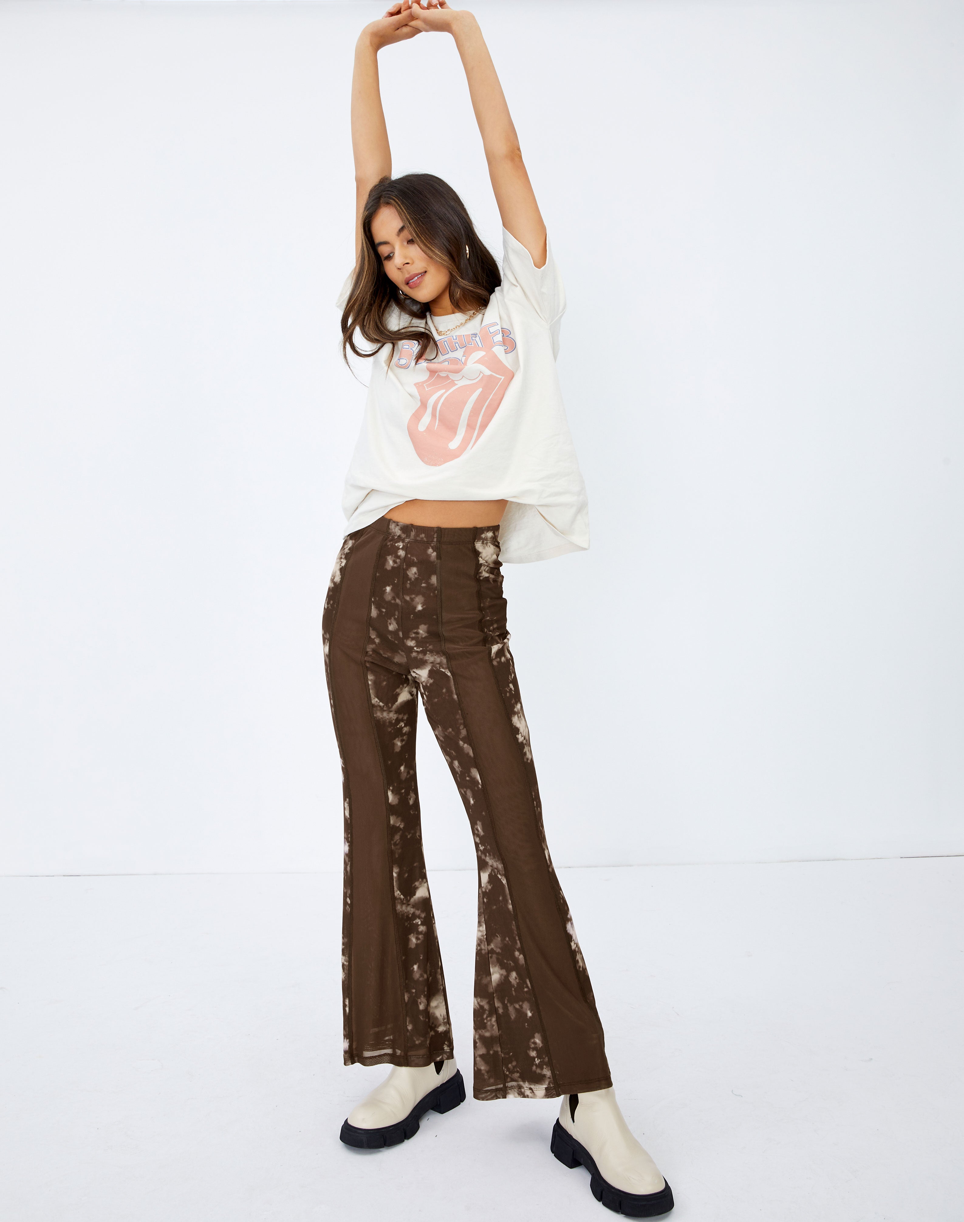 Spliced Panel Mesh Pants in Print 