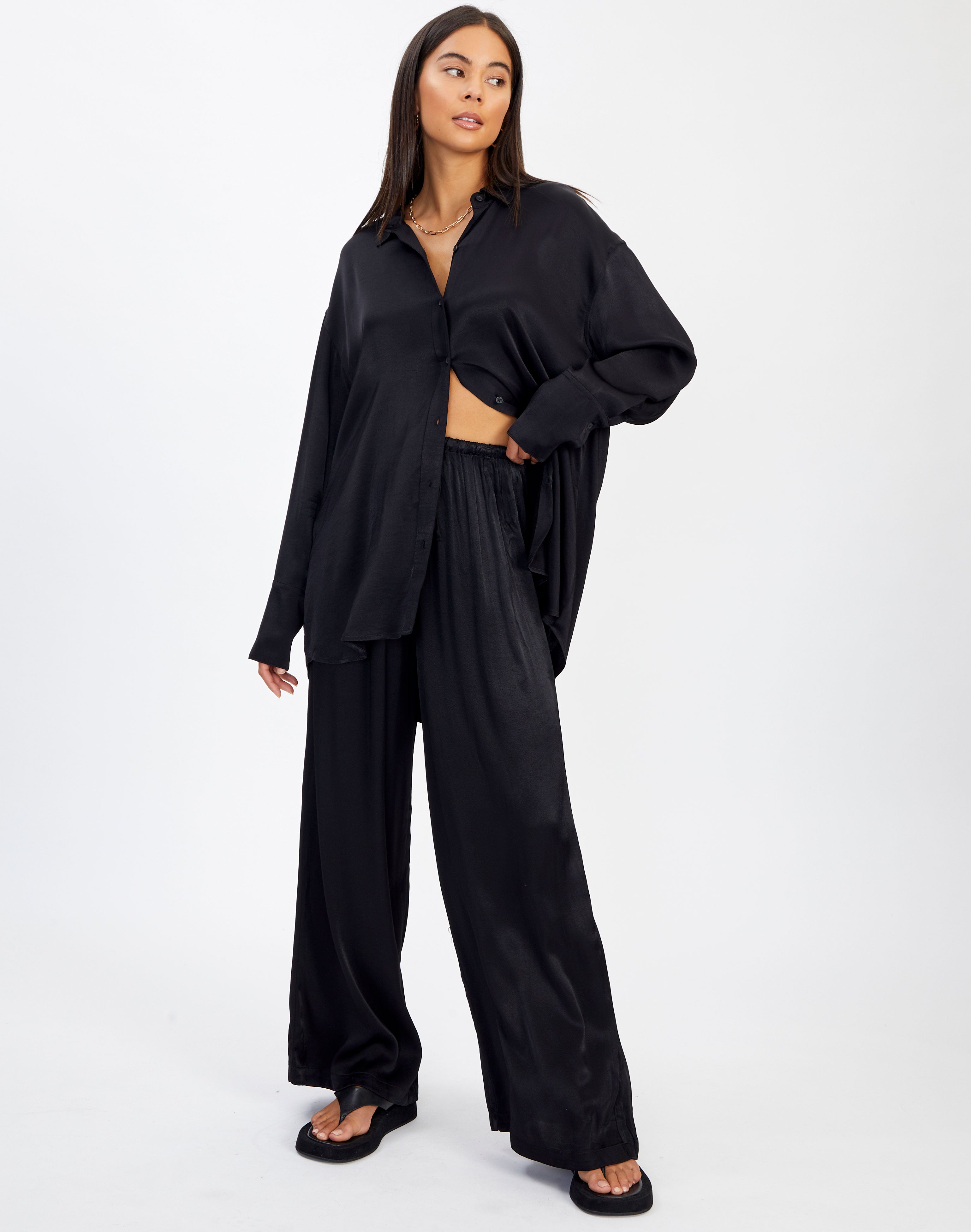 Satin Wide Leg Pant in Black | Glassons