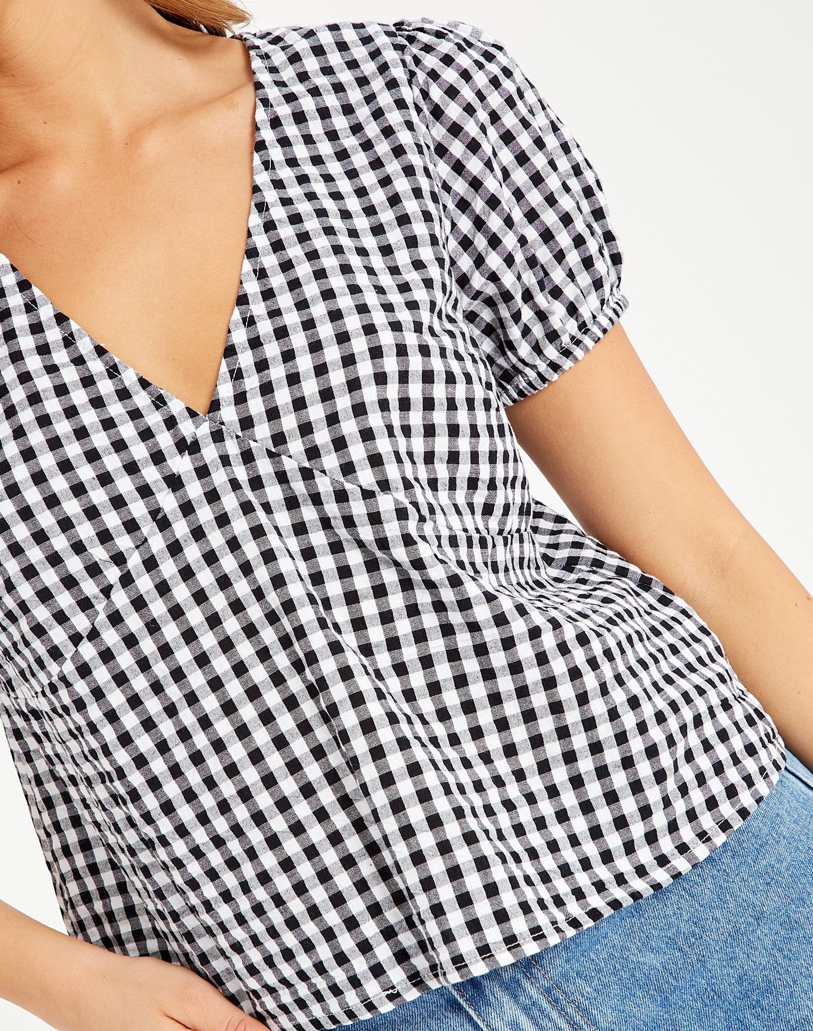 Gingham V Neck Puff Short Sleeve Blouse 