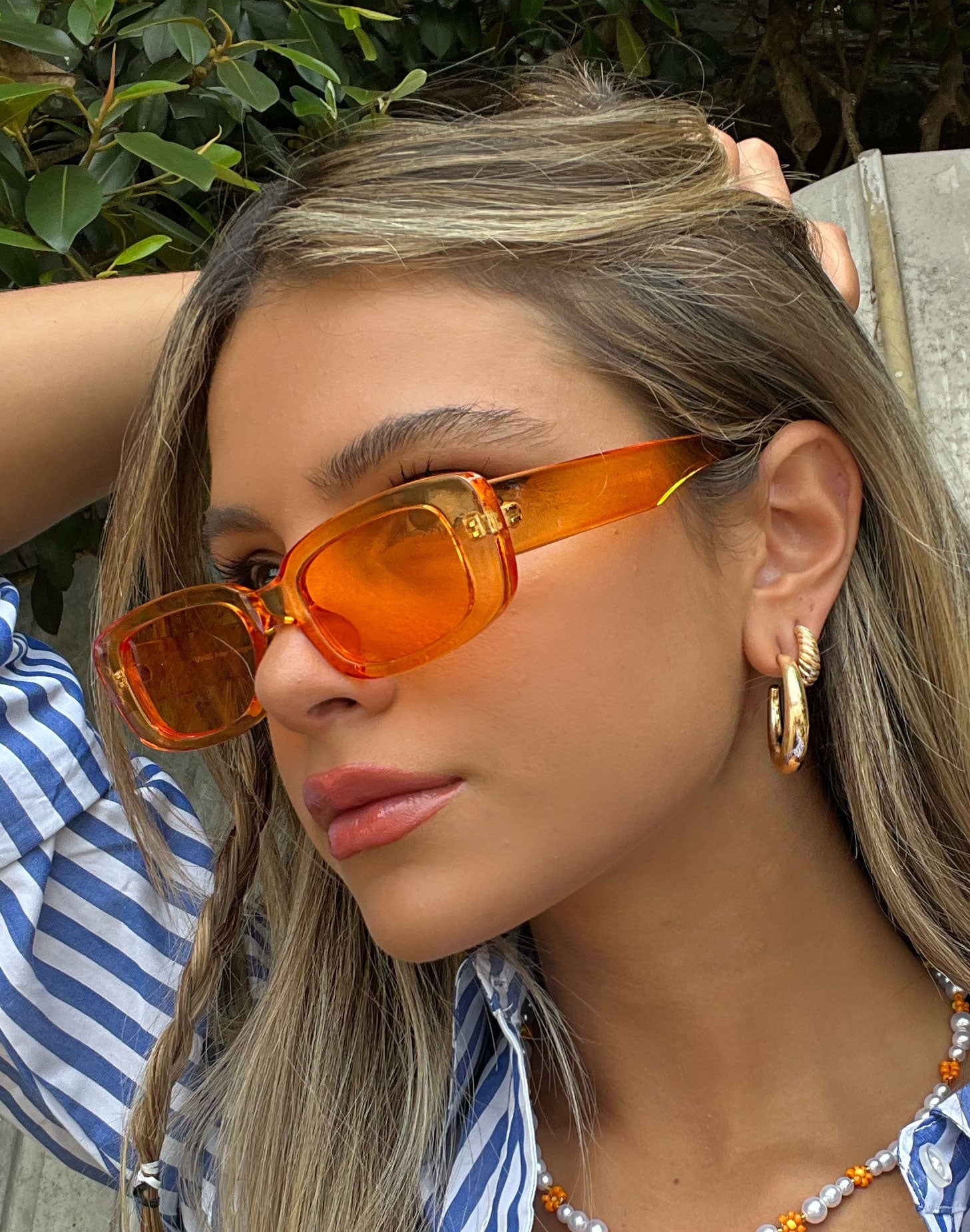orange sunglasses