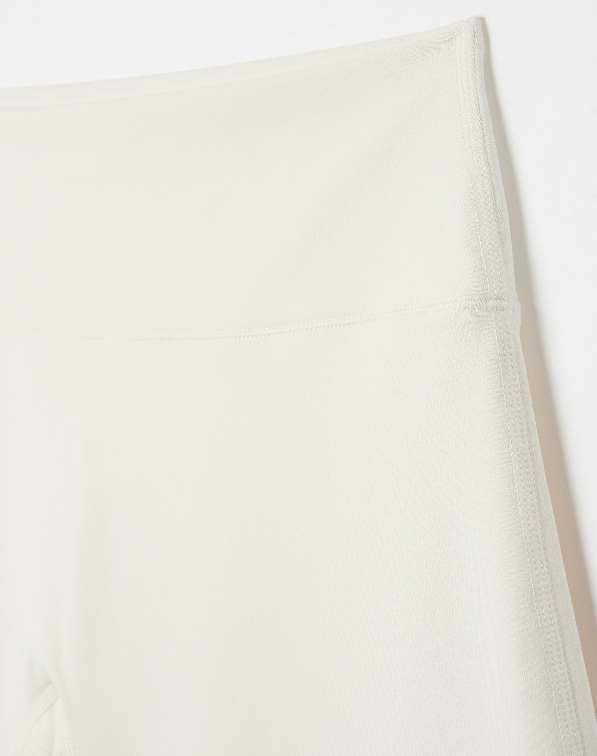 Active Mid Rise Wide Leg Pant in Vanilla Thrilla | Glassons US