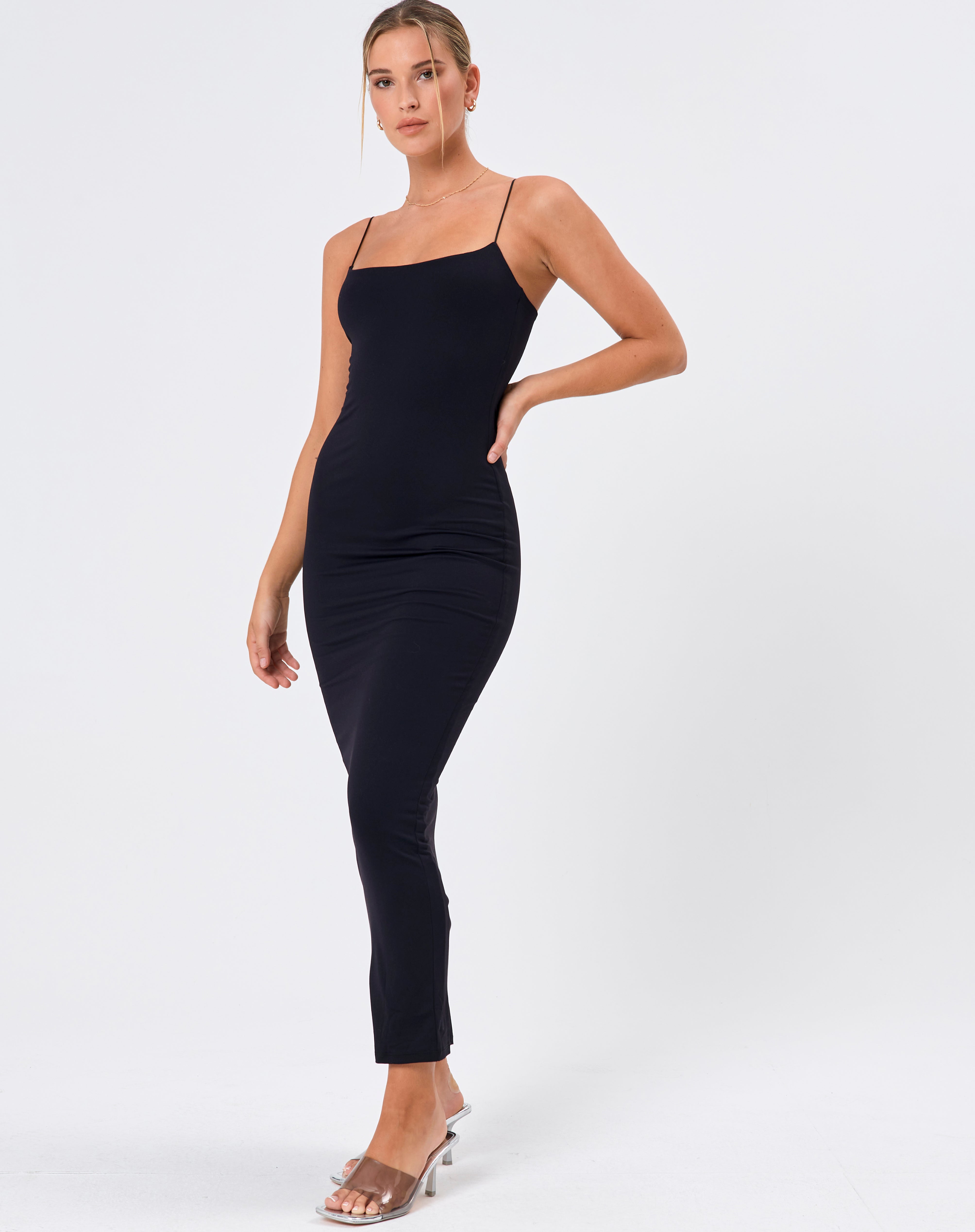 Slim Fit Contour Maxi Dress in Black 