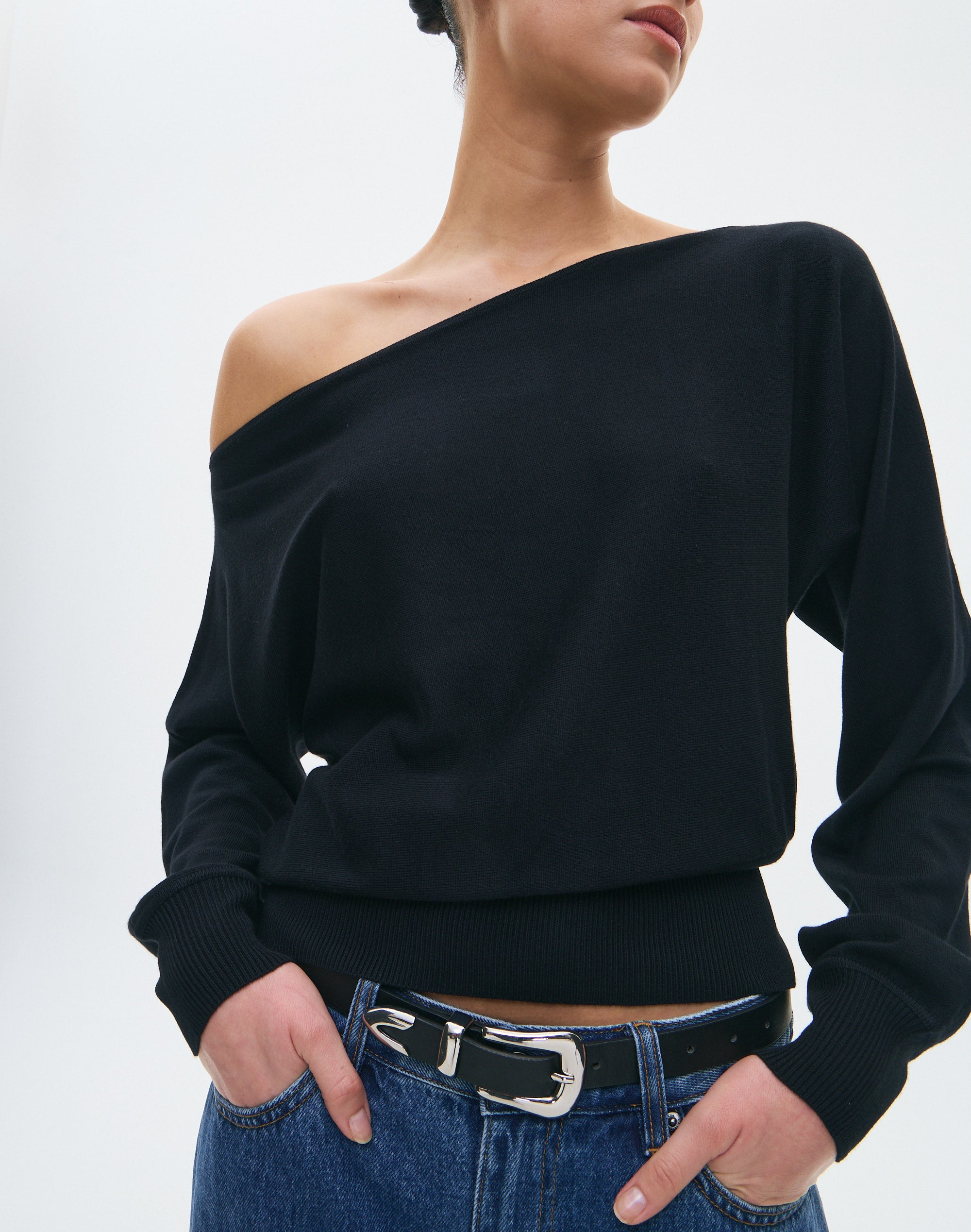 トップス andwang Off shoulder over knit black トップス andwang Off shoulder over knit black Off shoulder