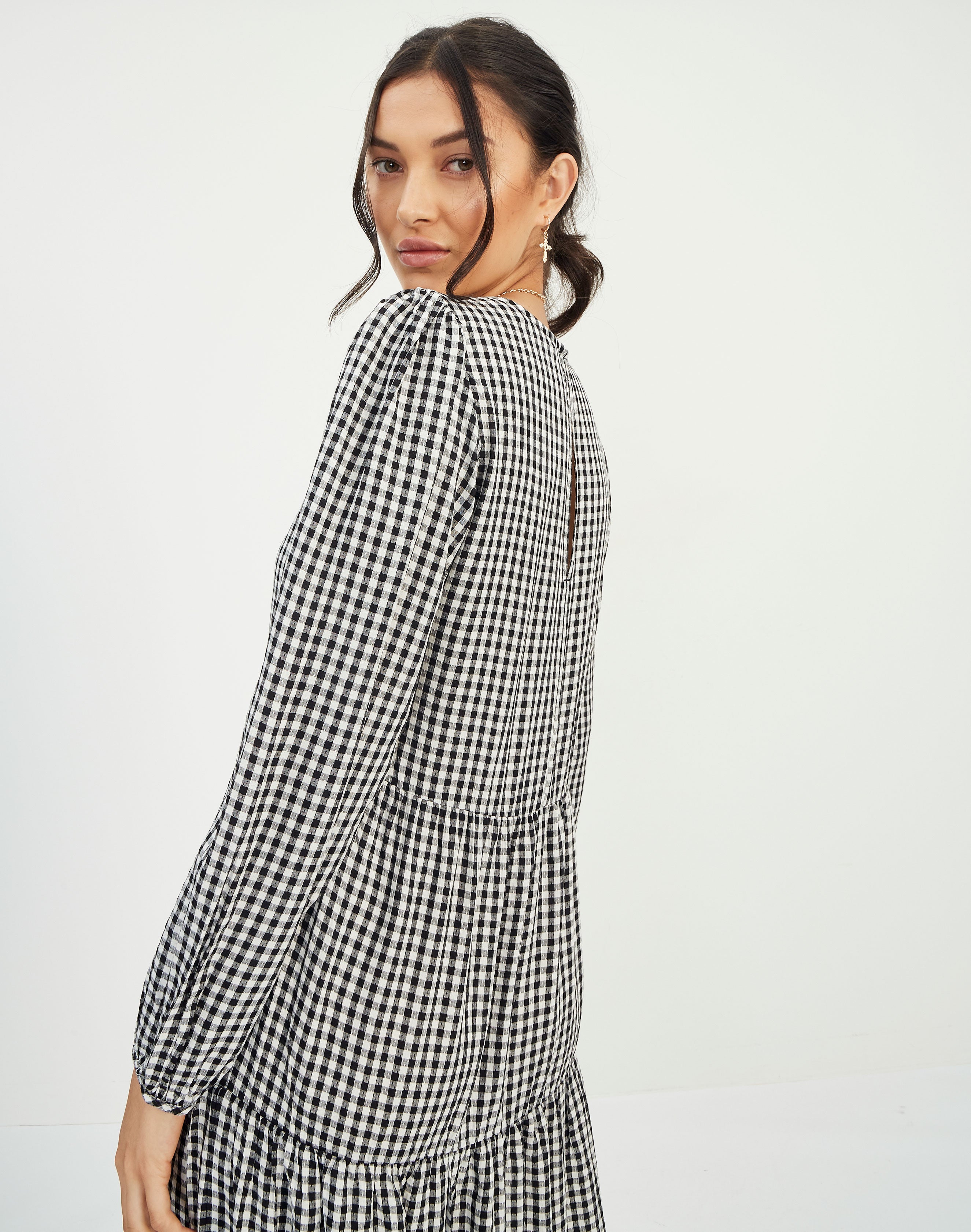 Gingham Tiered Longsleeve Midi Dress in 