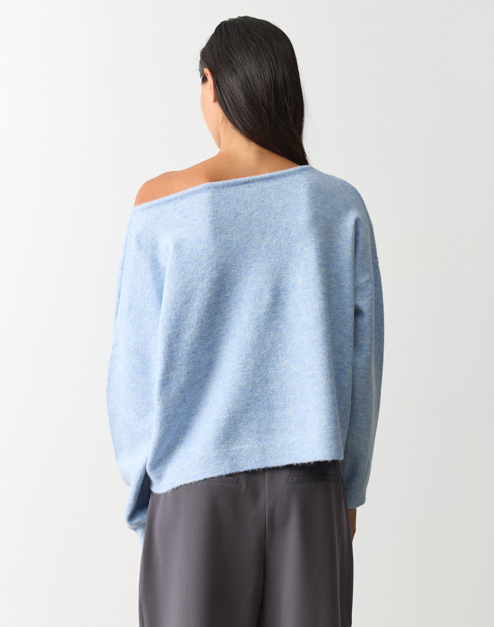 meer. SHOULDER GATHERED TOP (BLE GRY)