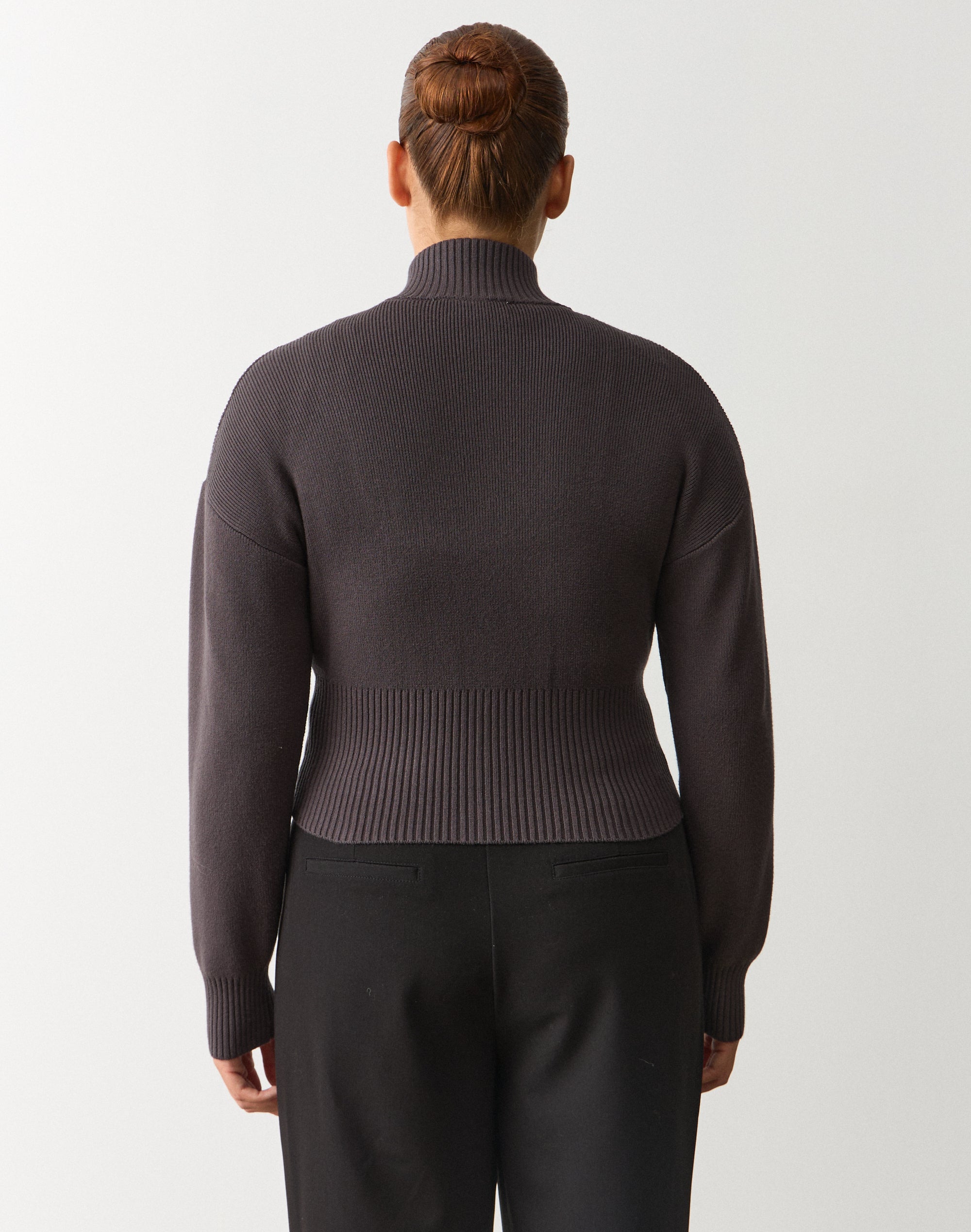 tobe-zip-up-funnel-neck-knit-