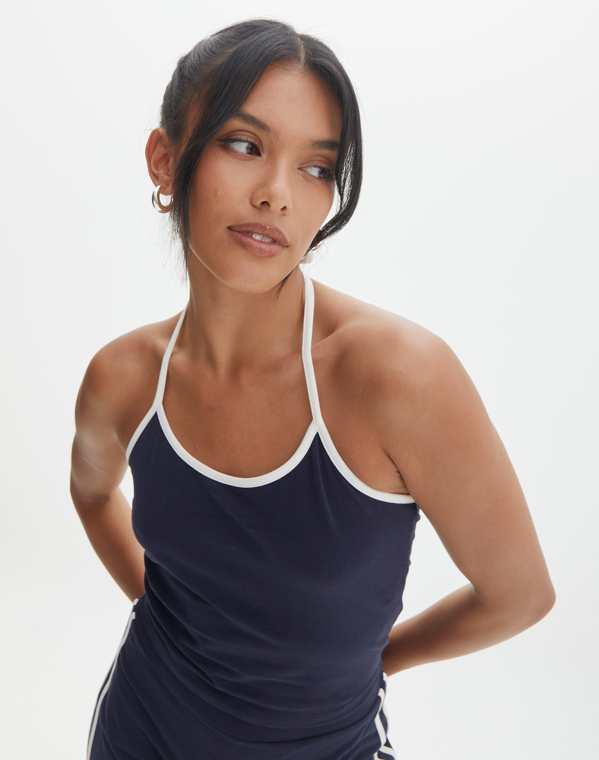 https://www.glassons.com/content/products/trevani-piped-tank-navy-blazermilk-front-tv147716tip.jpg