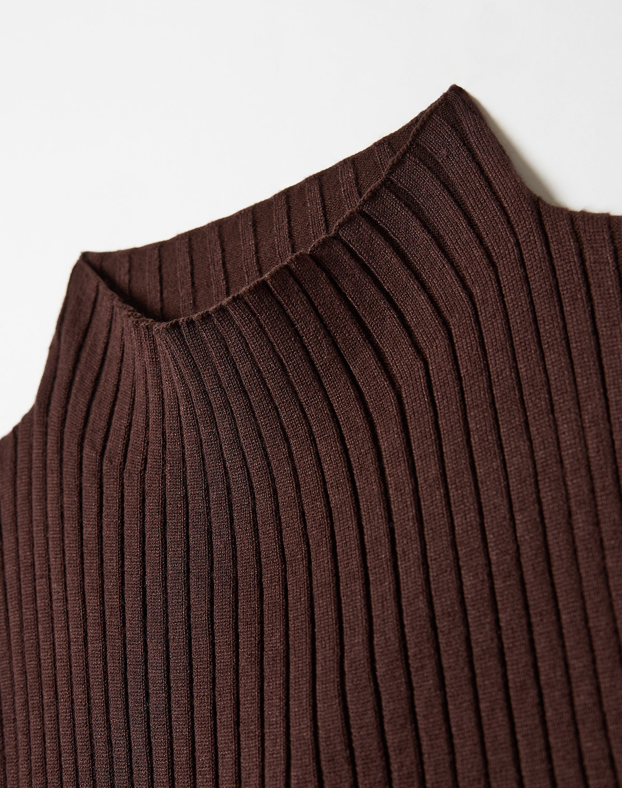 Twist Racerback Knit Top in Fudge Fantasy | Glassons US