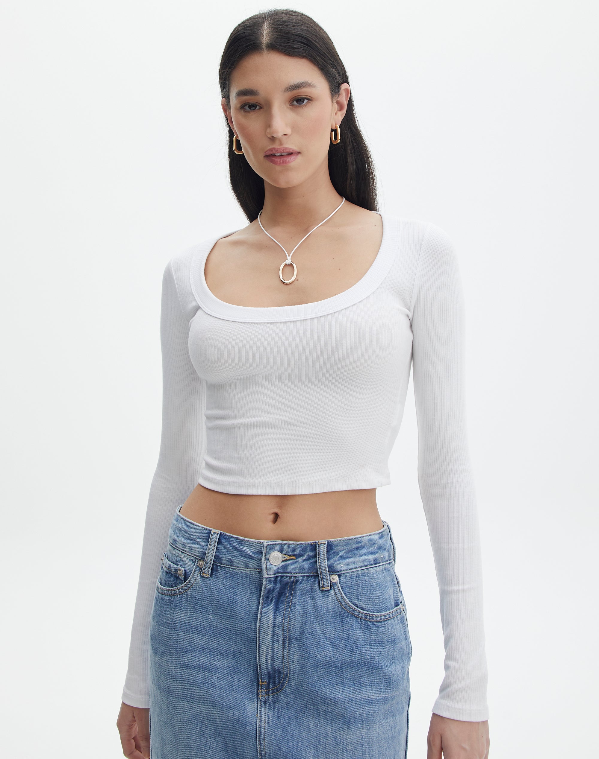 Cotton Scoop Neck Long Sleeve Top in White