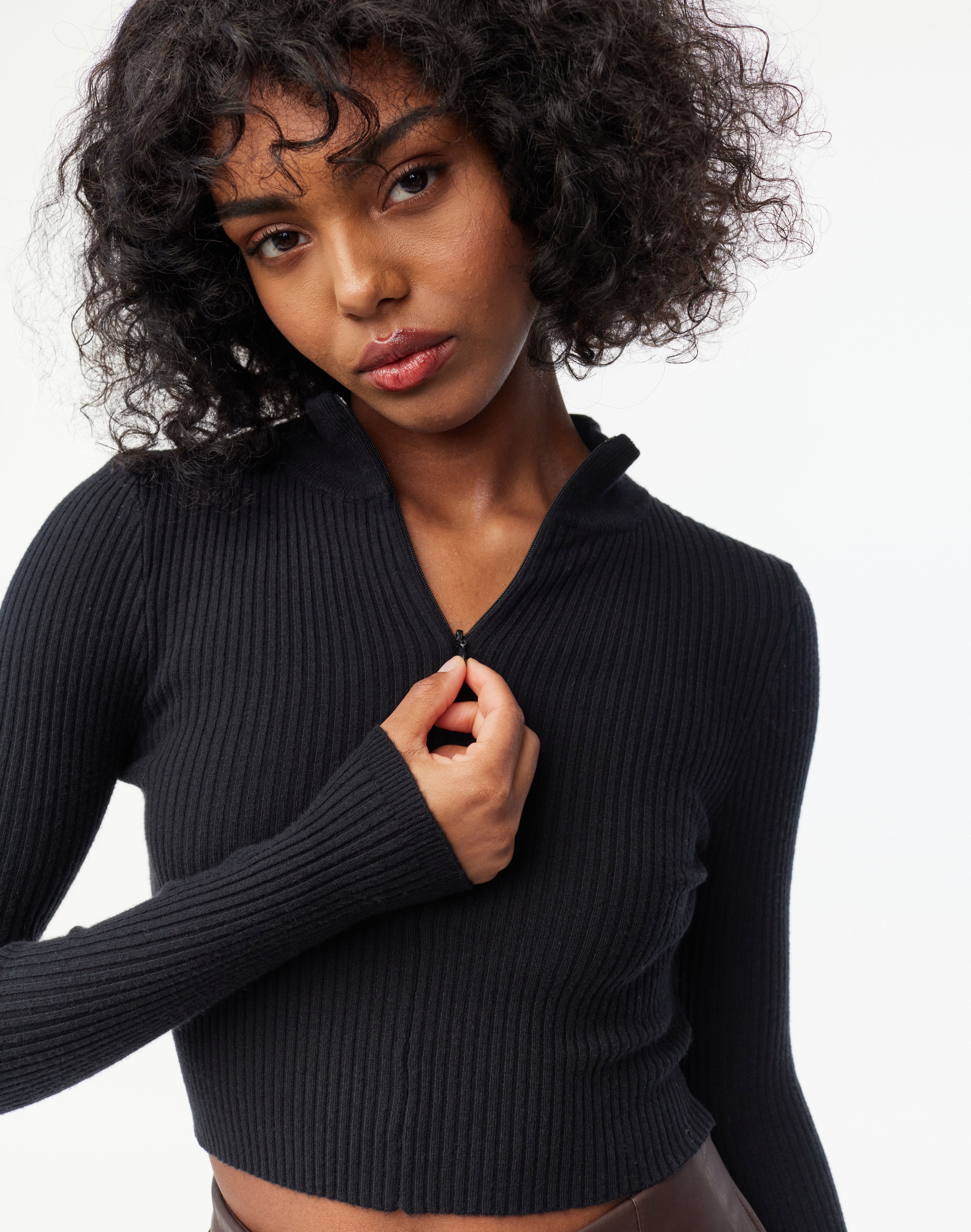 Ribbed Zip Front Long Sleeve Cropped 
